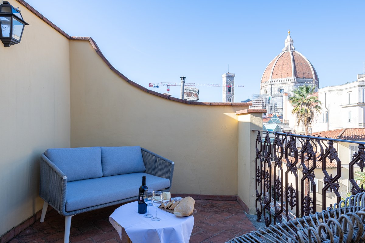 [DUOMO] Prestigious private terrace on the Duomo