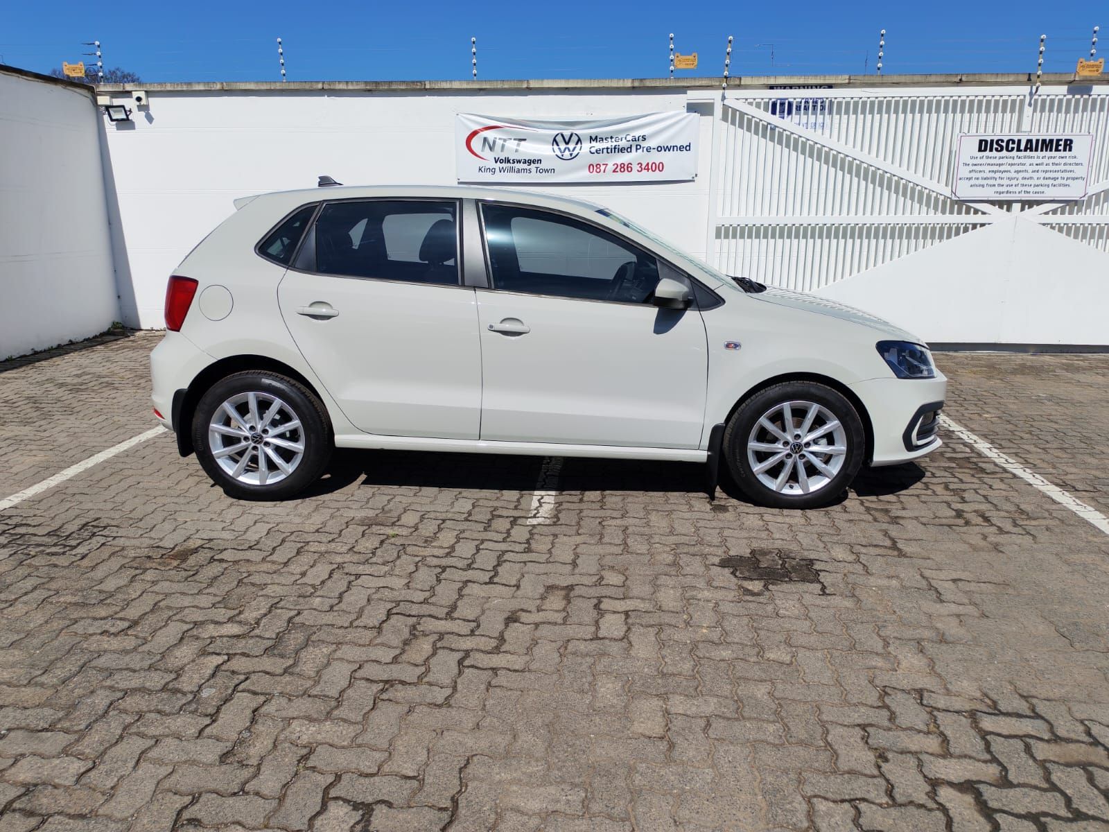 Used car gallery