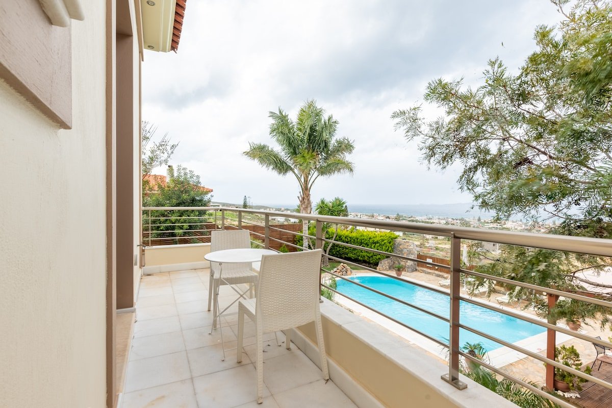 Villa Thea gallery image 5