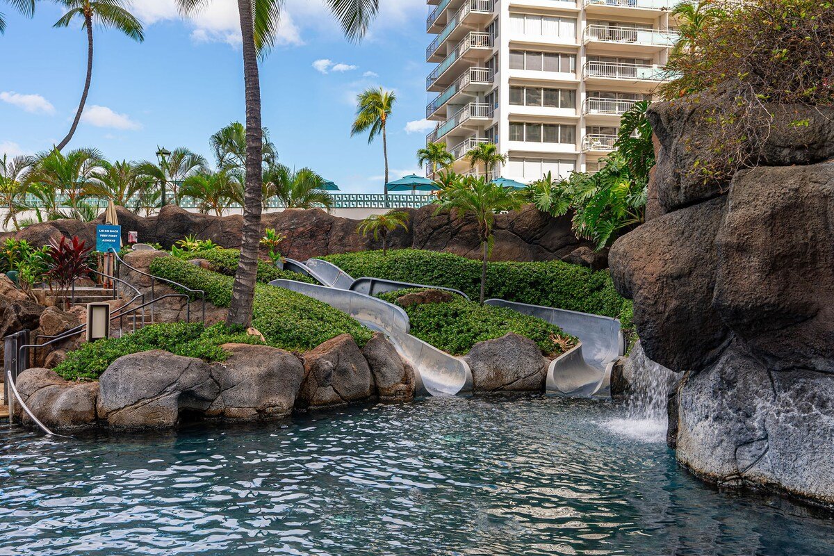 2BR Non-Ocean View at Oceanfront Hilton Resort gallery image 3