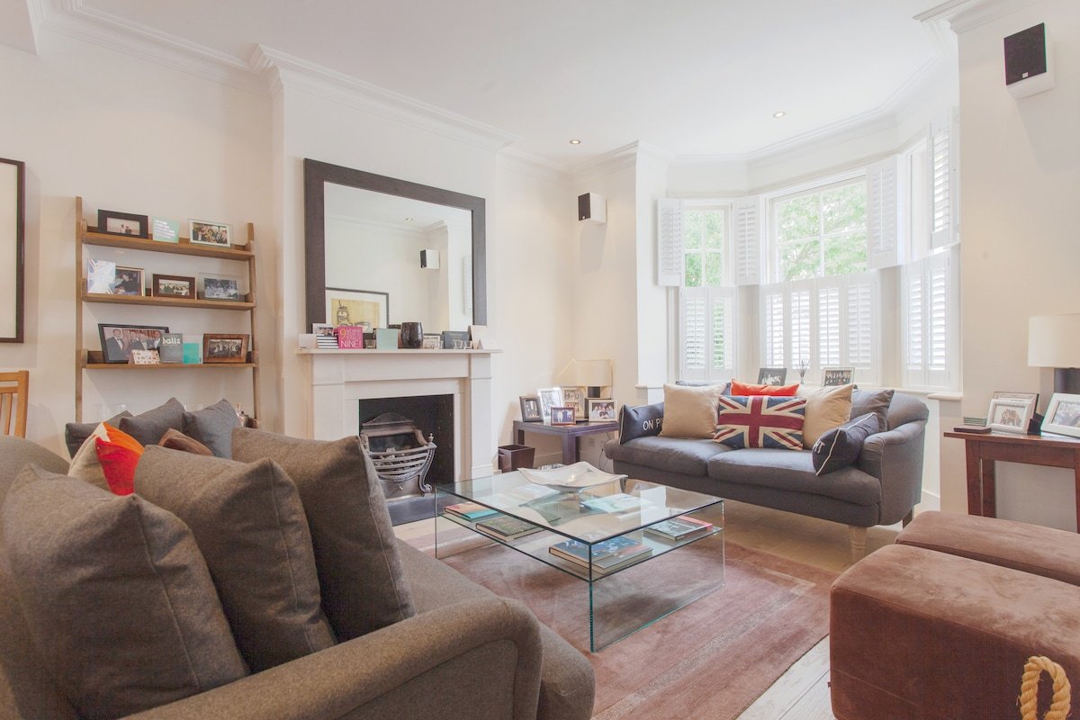Stunning family home in Parsons Green gallery image 2