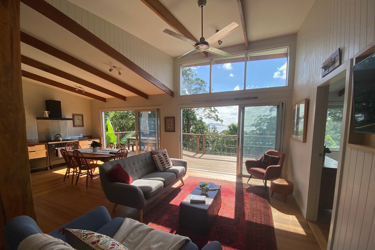 Sea Eagle Point Boatman’s Cottage gallery image 5