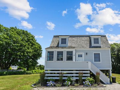 Watch Hill Cottage-Sunset Serendipity