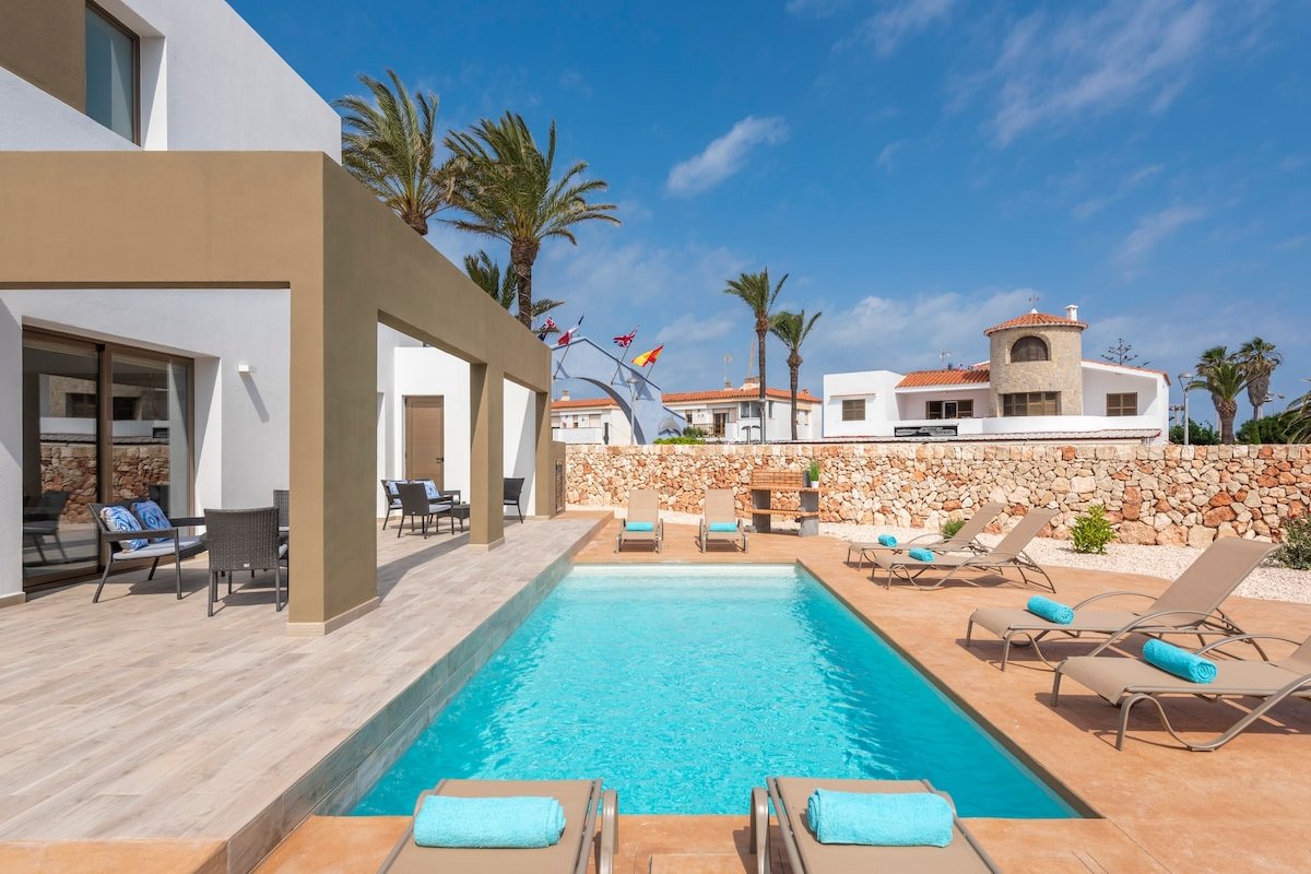 Great Villa for 10 near to Ciutadella gallery image 2