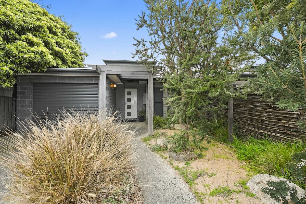 Ocean House gallery image 2