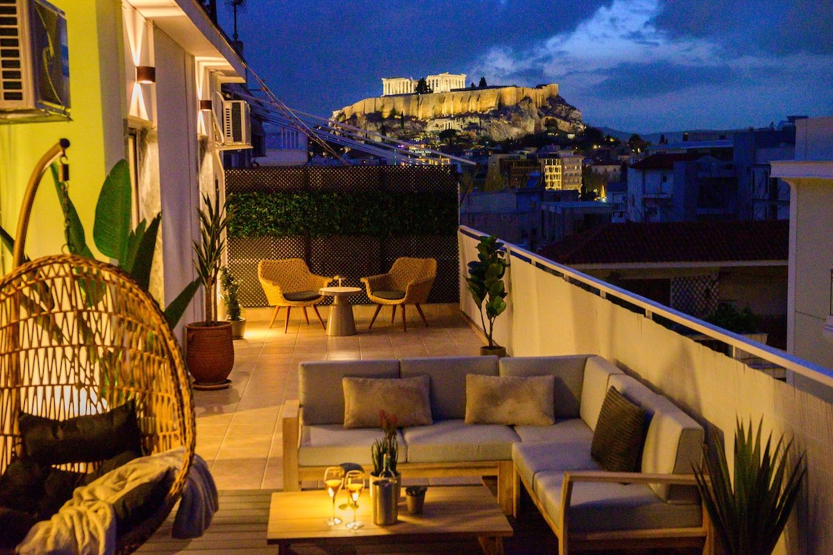 Iconic Acropolis Views• 2 BR Spacious Penthouse gallery image 3