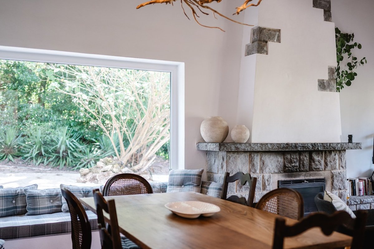 Colares Surf Pine Tree – Heated Pool gallery image 5