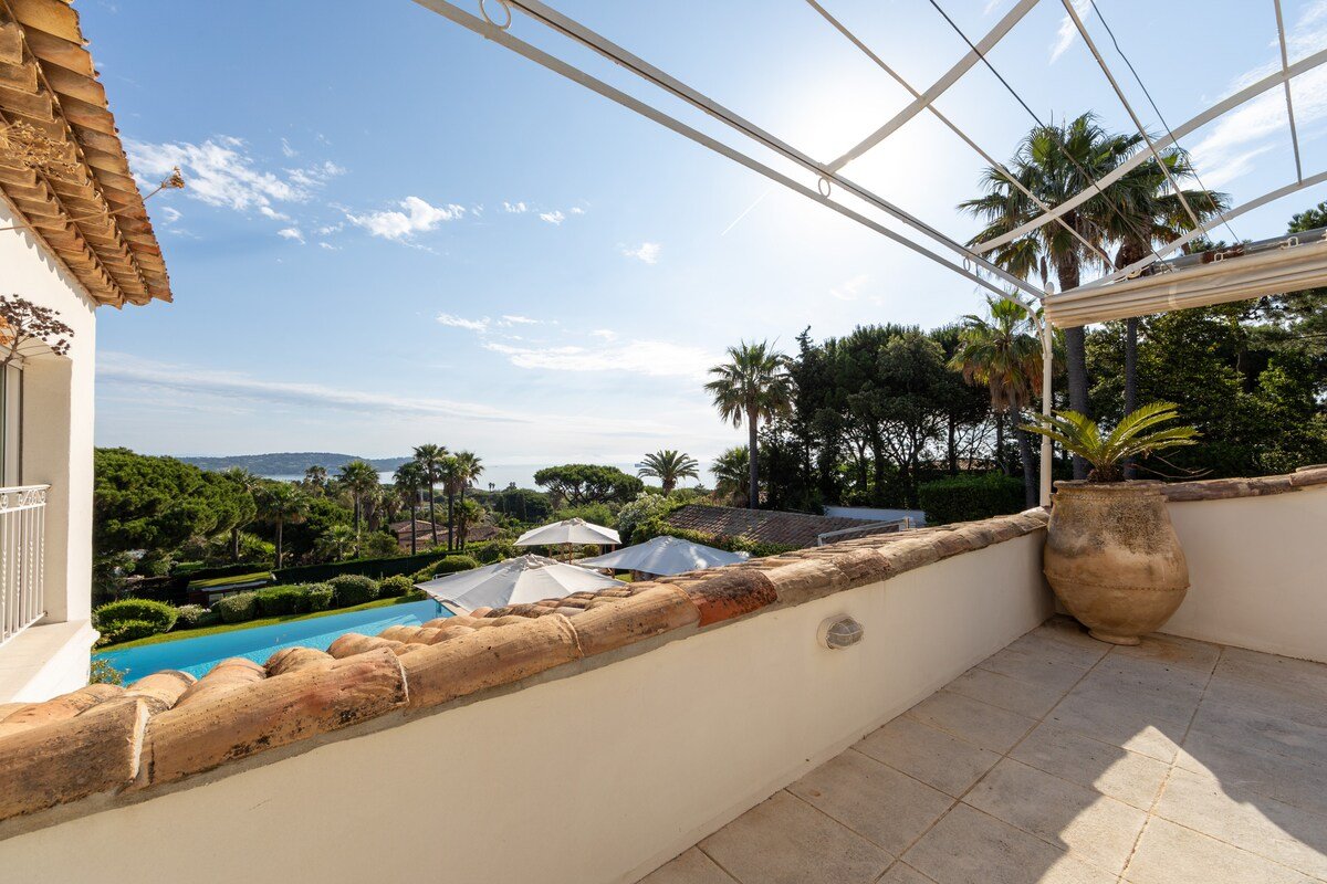 Villa Aviva Luxury Escape in Heart of St Tropez gallery image 5
