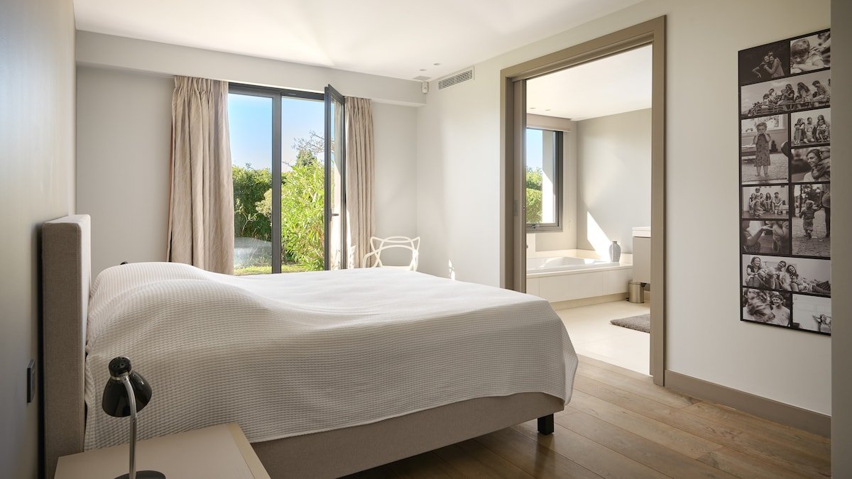 Superbe villa contemporaine de 4 chambres gallery image 5