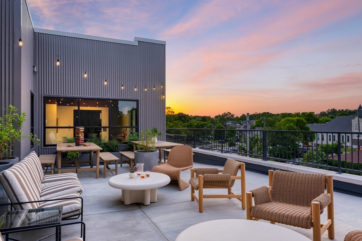 The Gilmore Hotel | Group-Friendly Stay in 12South gallery image 4