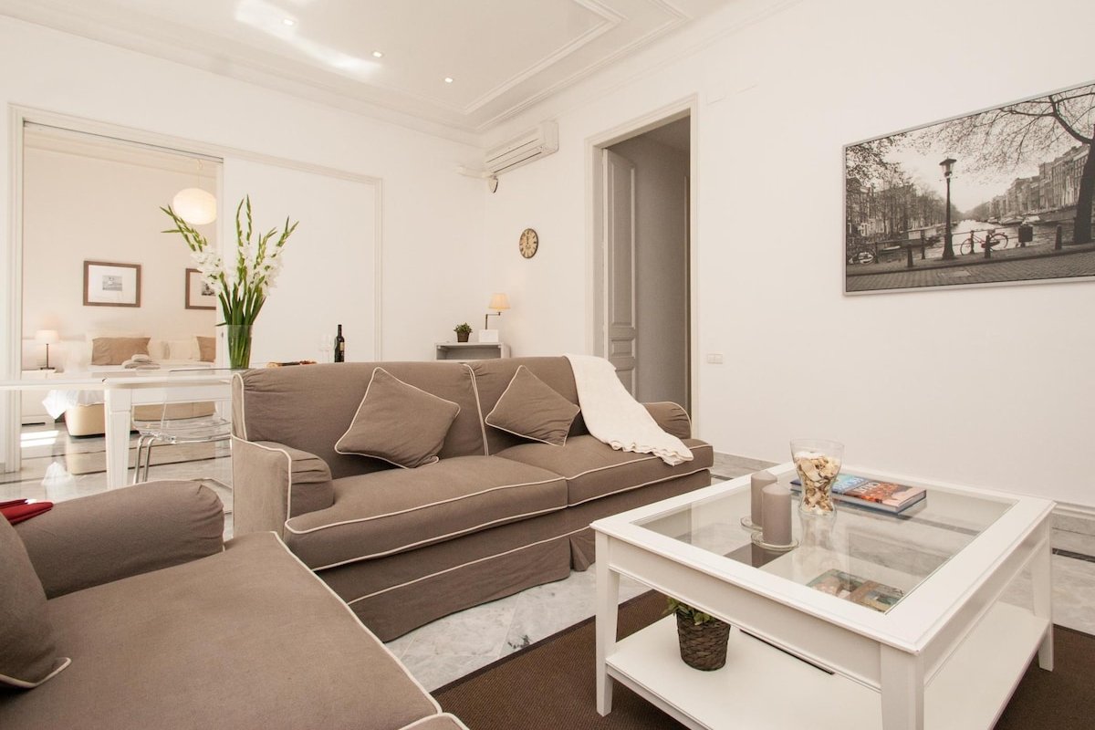 Large two bedroom apartment gallery image 5