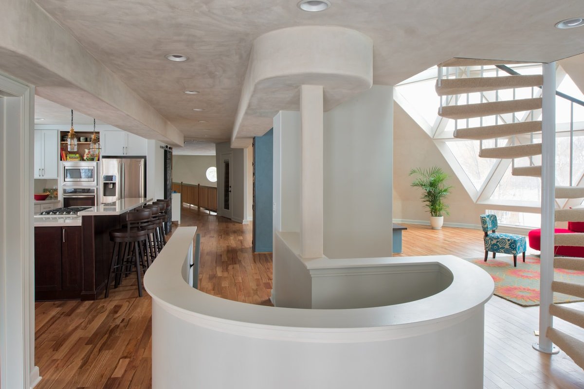 Geodesic dome home 8000 square feet of magic! gallery image 3