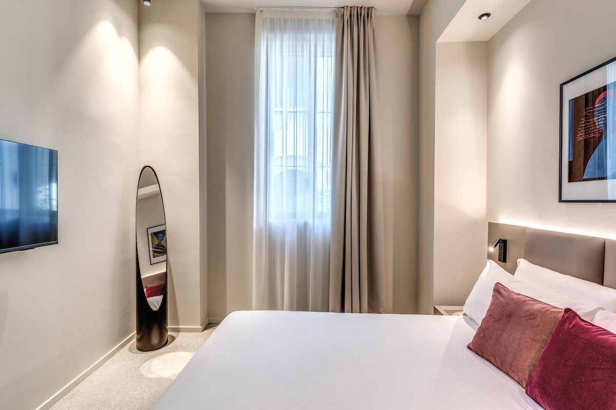 Seety Porta Romana Statue – 3.001 gallery image 5