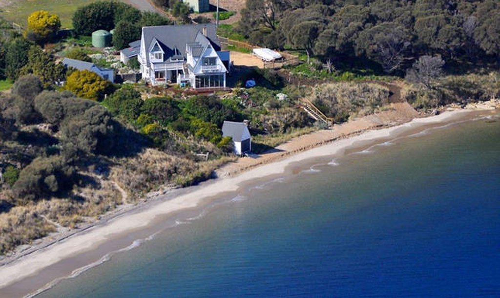 Saltcotes Beach House Tasmania