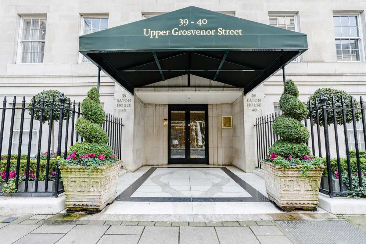 Luxury 3-Bed Apartment | Park Lane