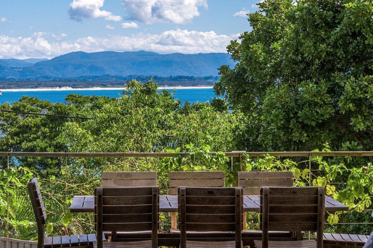 East Coast Escapes | Above The Pass gallery image 5