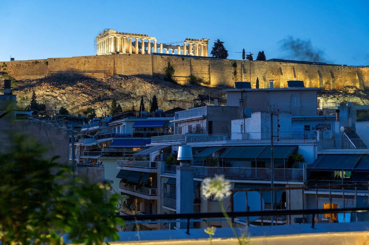 Acropolis Roof Garden Oasis gallery image 4