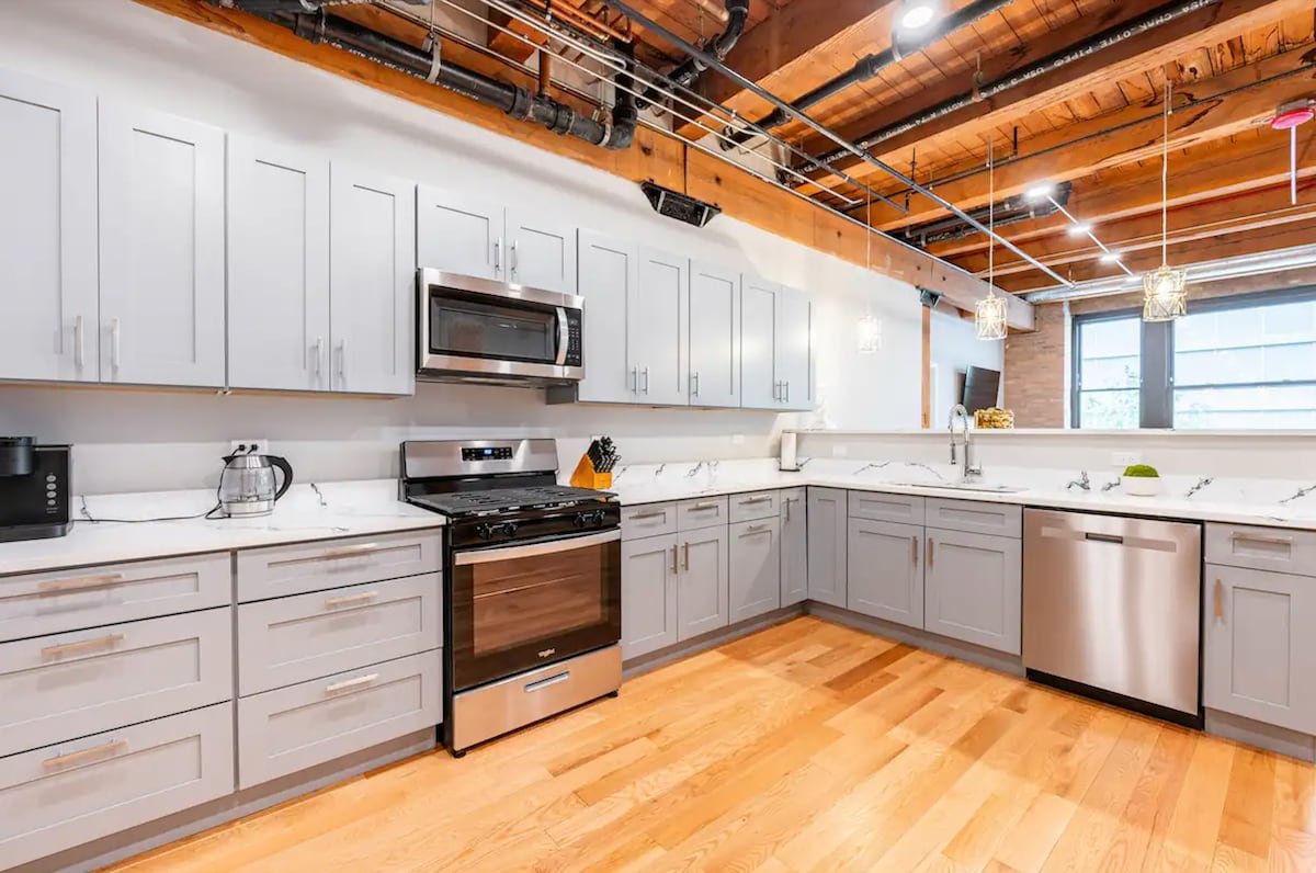 Steps to Nightlife • Pool Table + Deep Tub gallery image 5