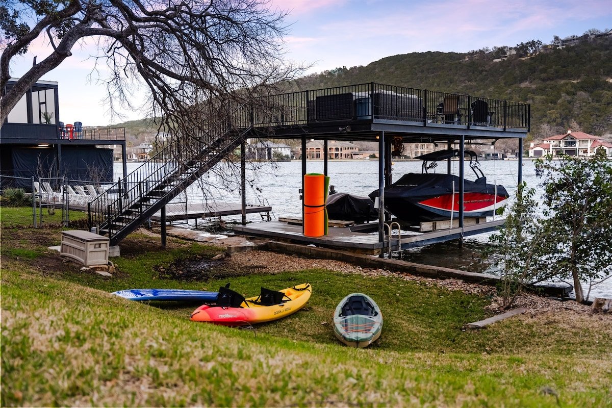 The DOME House ~An Iconic Stay on Lake Austin~ gallery image 4