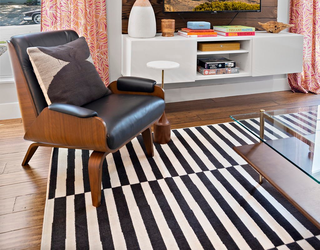 SoCo Groovy gallery image 4