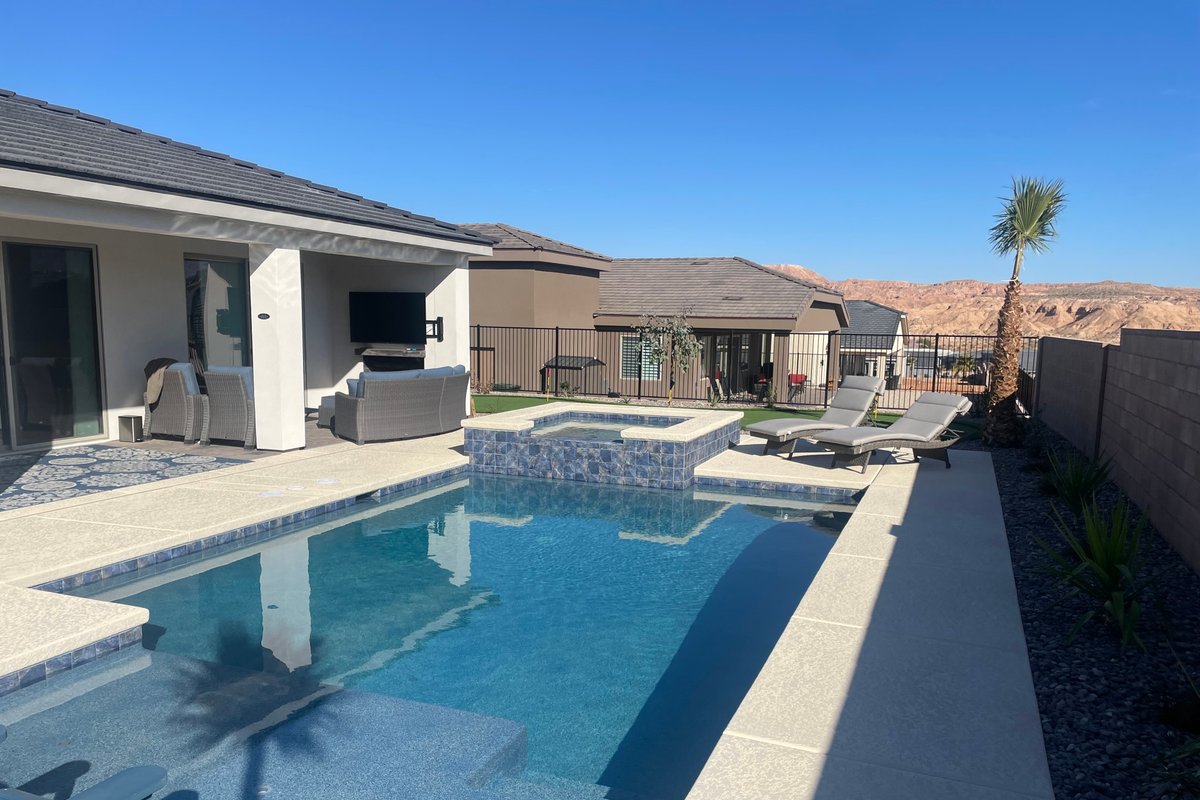 Lazy Boy Manor BL991940 by J and Amy