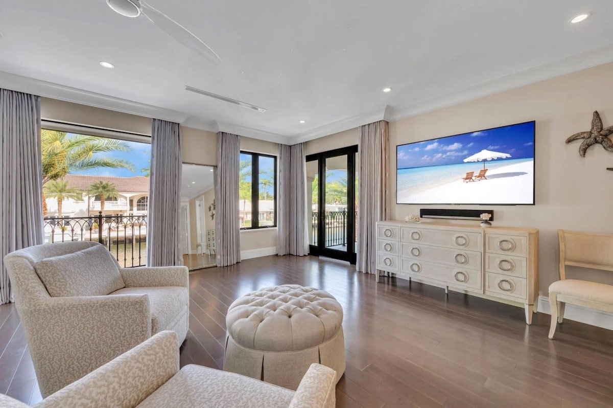 Las Olas Waterfront Villa | Mimosa Key gallery image 4