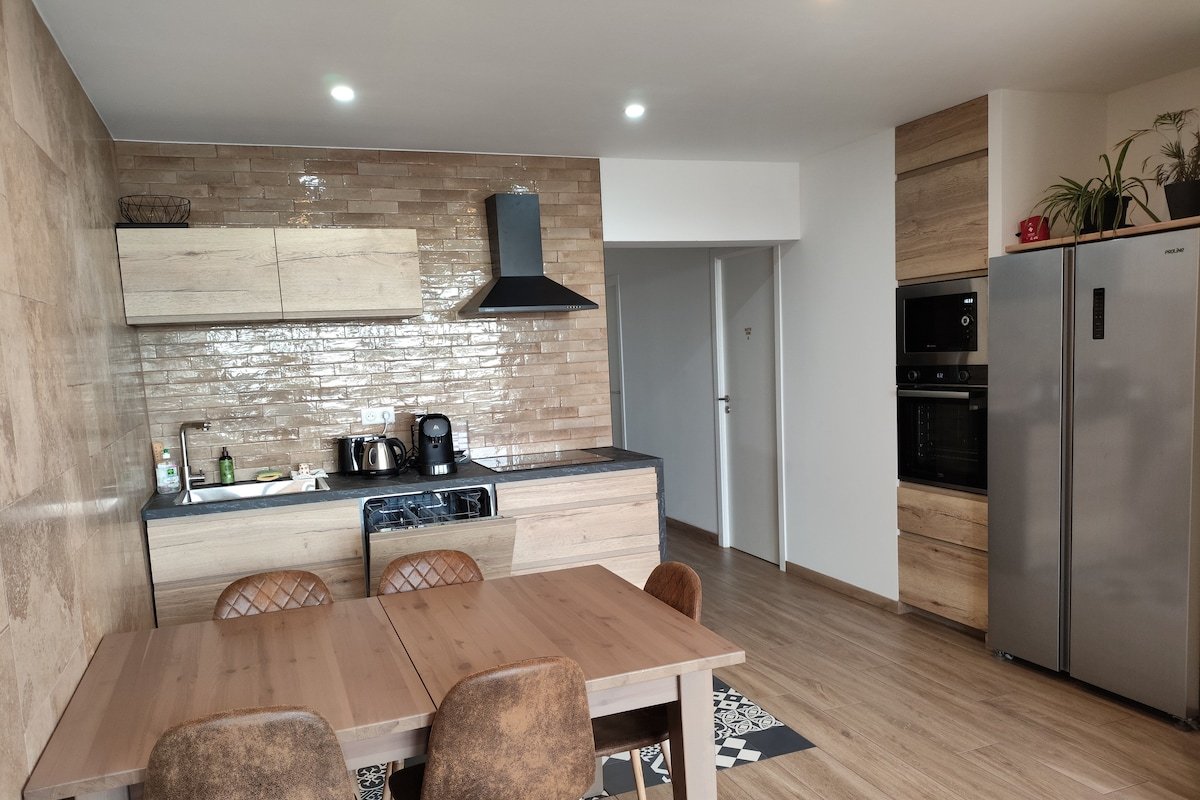 3 Chambres*3 Salles de bain Vue panoramique Lyon gallery image 2