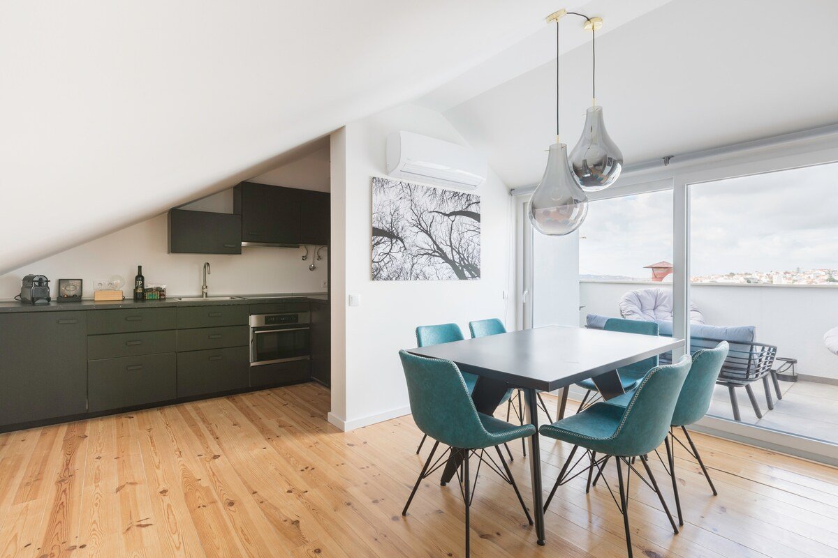 MY LX FLAT Bairro Alto Design Panoramic View gallery image 4