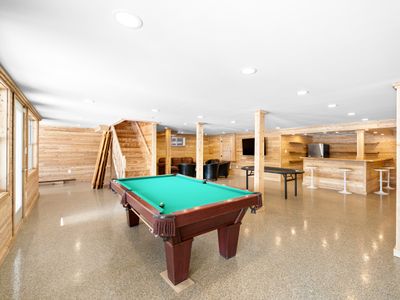 Black Rapids – Pacific Lodge