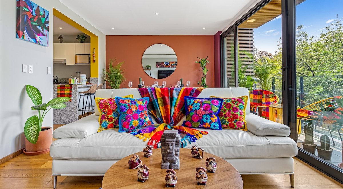 Tree-Lined Condesa Skyline 3 BR Charm with AC gallery image 3