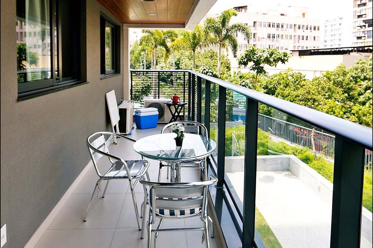 Estiloso 3 quartos com varanda gallery image 3