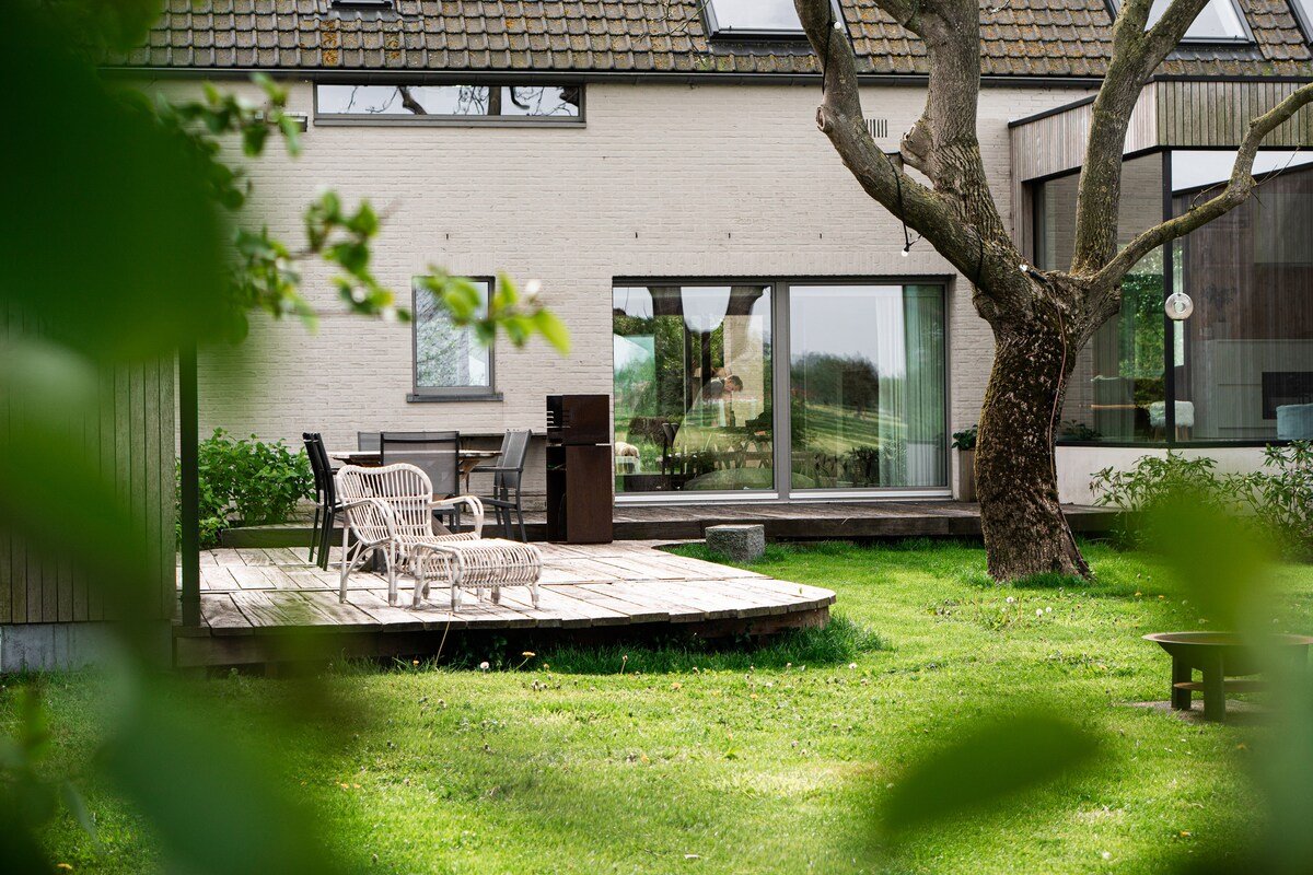 Nyte estate. Rural familyhouse (4-12p) near Ghent. gallery image 5