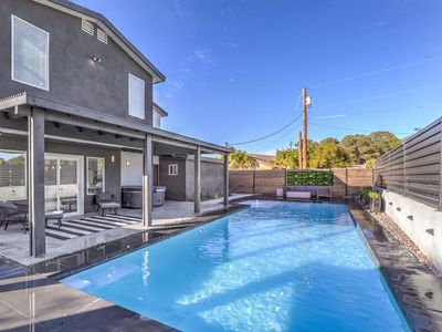 Spacious Villa 5BR,4.5BA Pool/Hot Tub