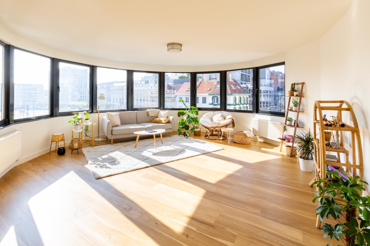 The spacious zen loft – great view – unique space