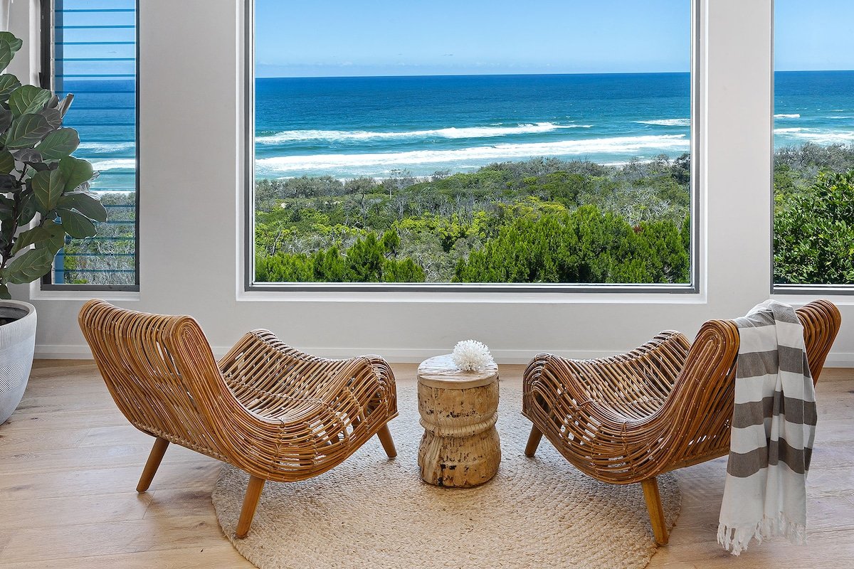 Beachfront, Expansive Sea Views, Highest Dune! gallery image 2