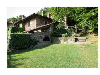 Elegante villa con piscina