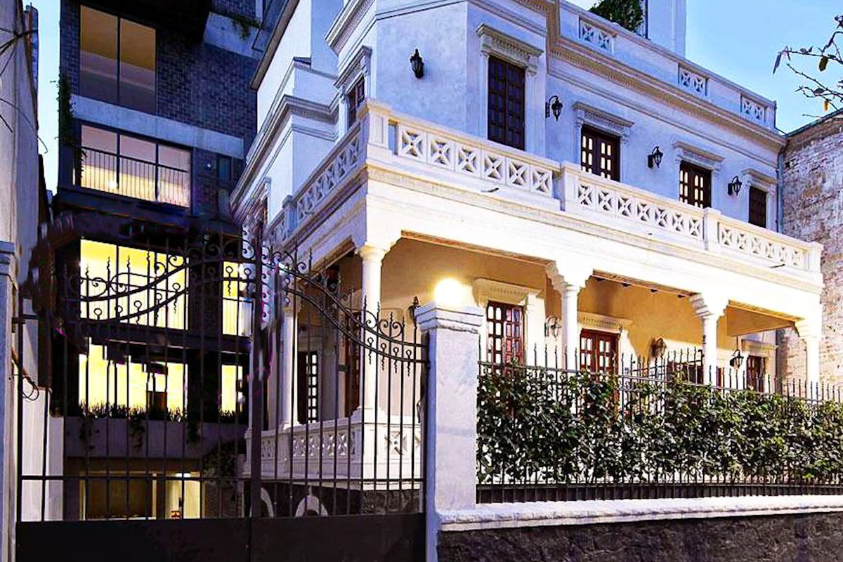 Gem in the Heart of Roma Norte