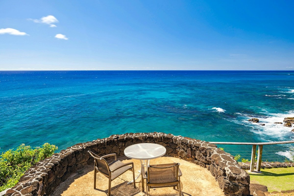 Amazing 4BR Oceanfront | Balcony | W/D gallery image 4