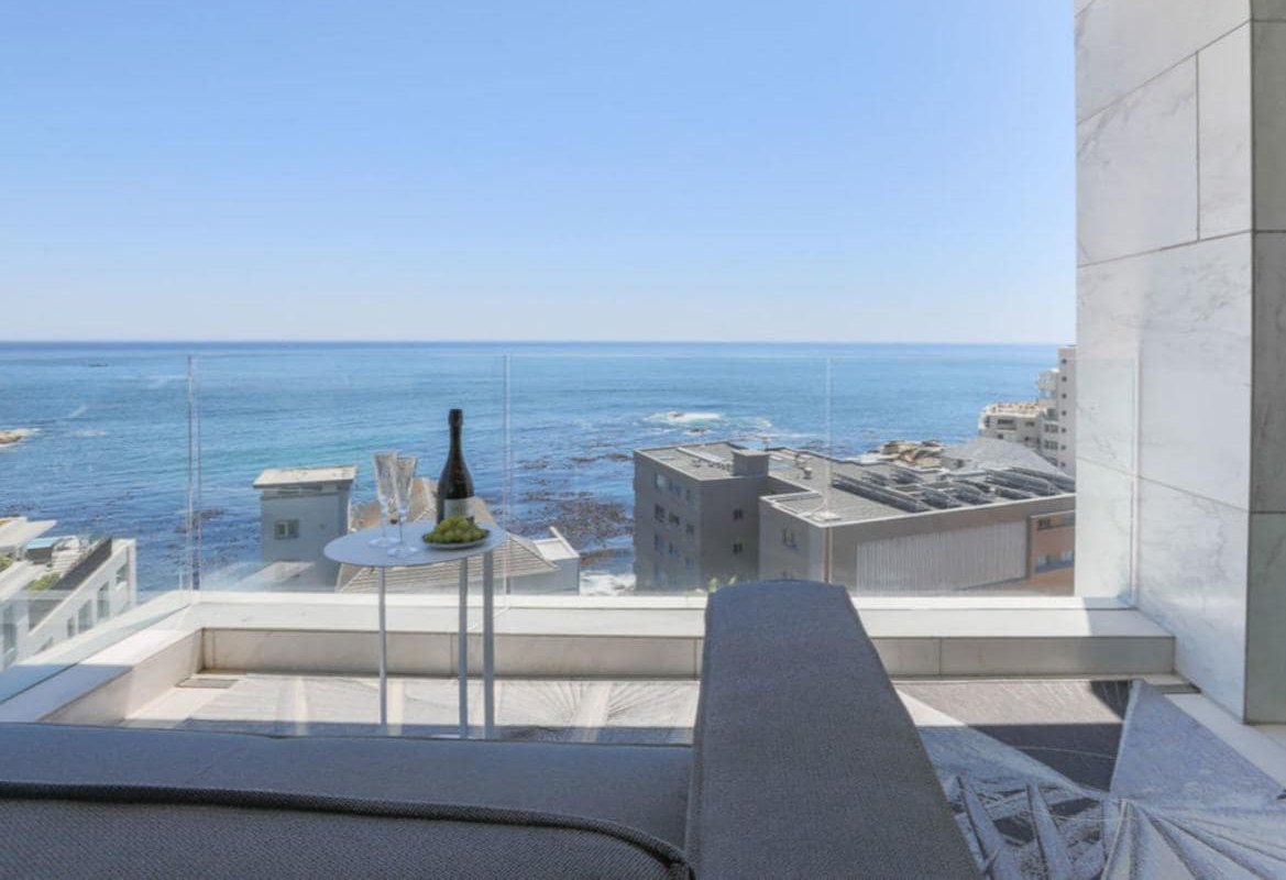 Aurum Apartment 501 gallery image 3