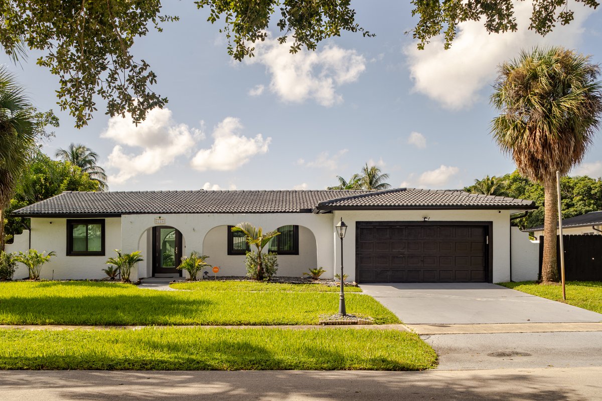 World Cup HQ • Near Hard Rock Stadium • 4BR (8)