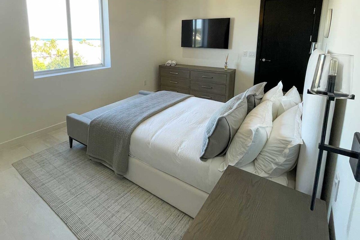 Palm Cay Penthouse gallery image 5