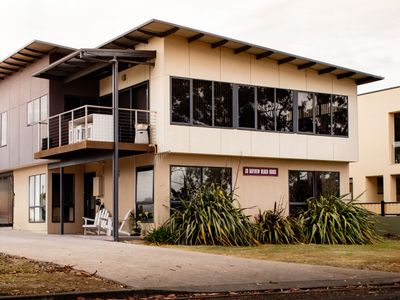 Binalong Bay Beach House