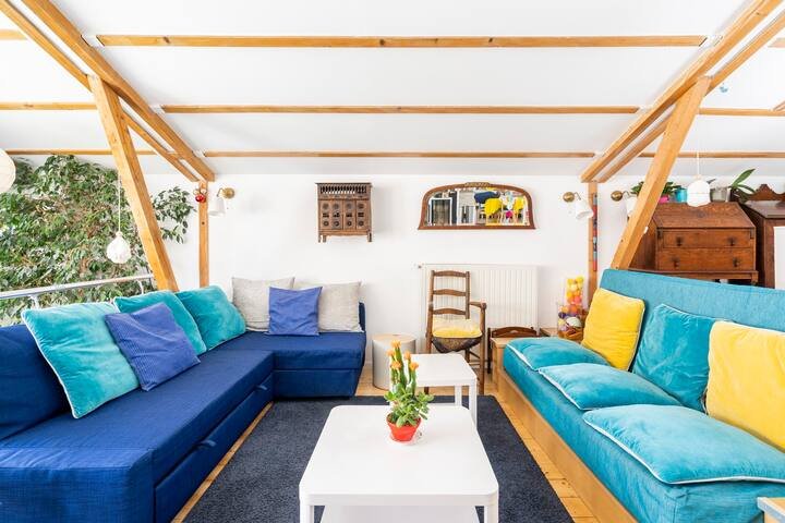 120m2 loft climatisé 4 ch. terrasse petit garage gallery image 3