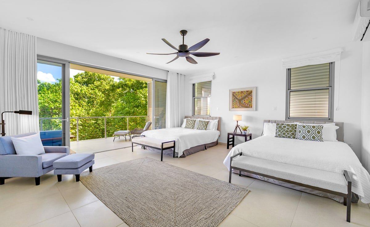 10BR Luxury Villa w/ Private Beach; Fully Staffed gallery image 5