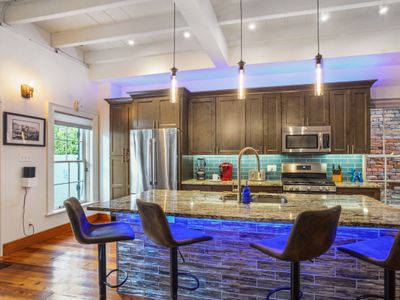 Marigny Gem 1800 sf + private yard_24-NSTR-18701