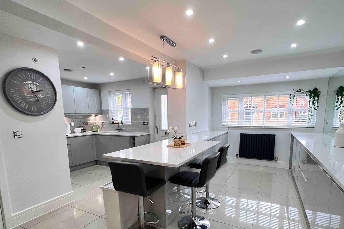 Stunning Home in Astley gallery image 4