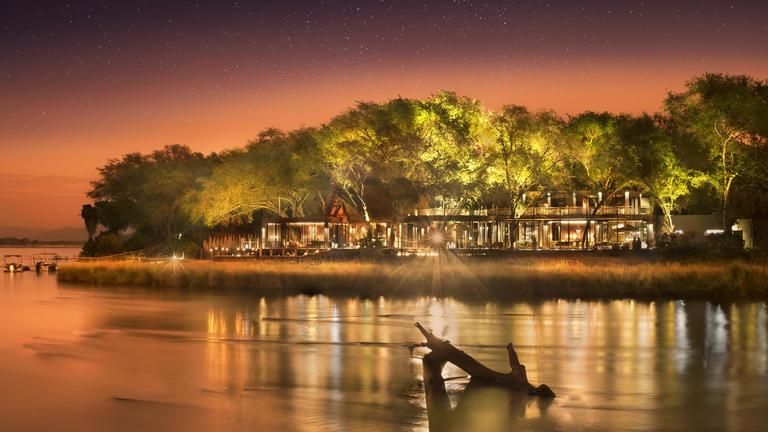 Lolebezi - Sunset picture of the lodge