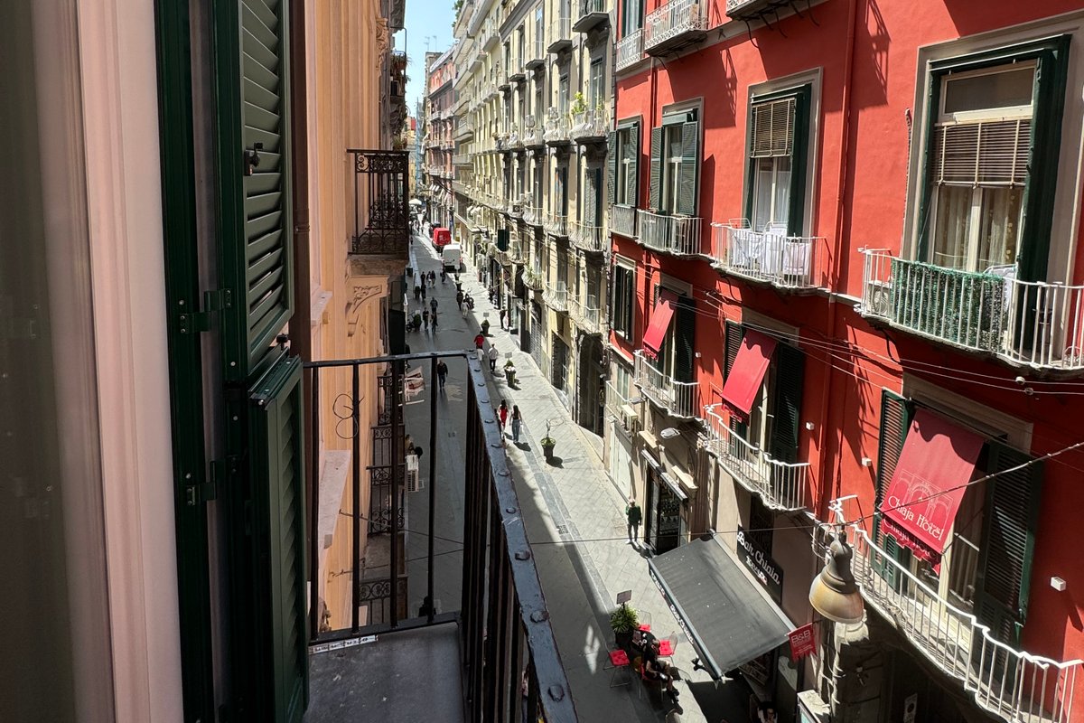 Alma de Chiaja – Prestigious Duplex with balconies