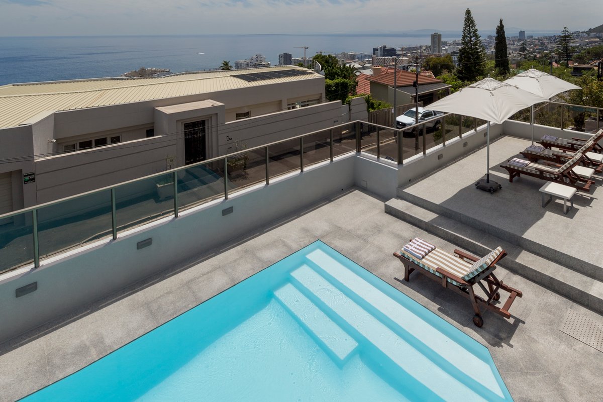 Bantry Bay: A Sea View Art House