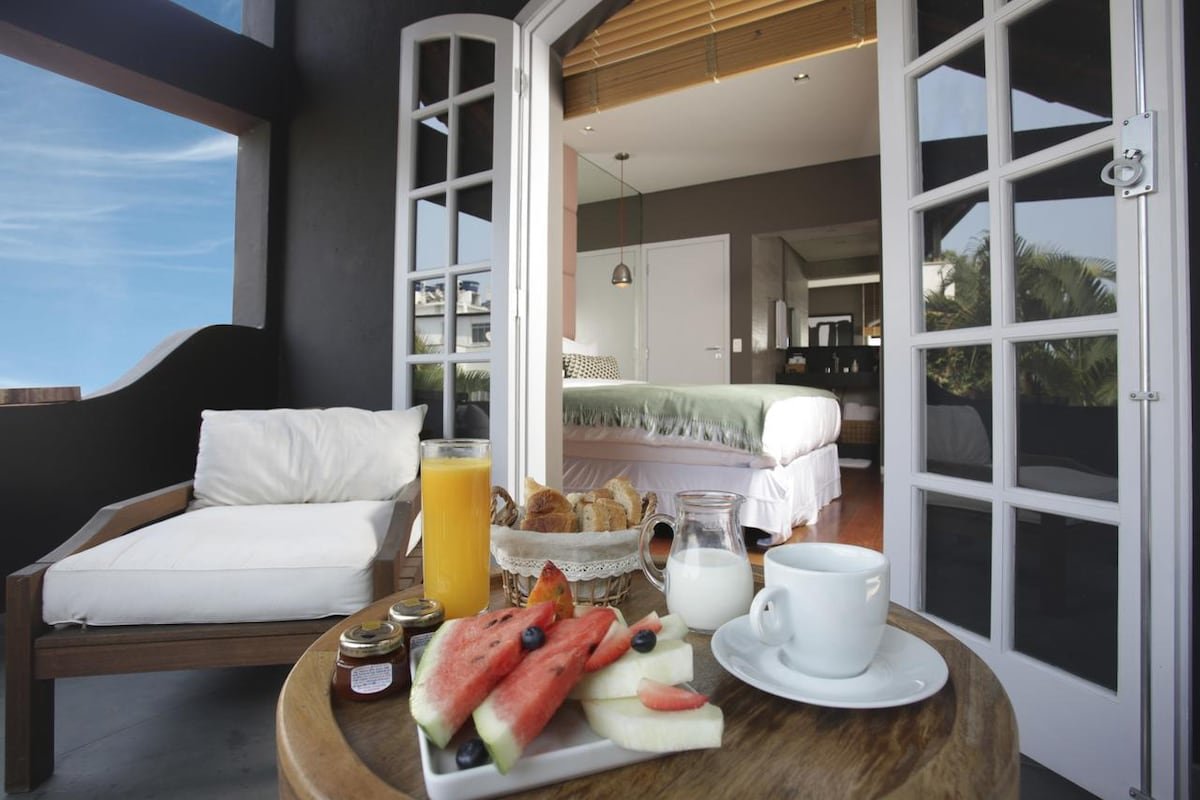 Breathtaking Villa in Ipanema by the Hill gallery image 5